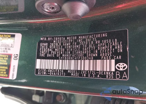 2015 Toyota Corolla Le из США, поврежденный, VIN 5YFBURHE4FP300348